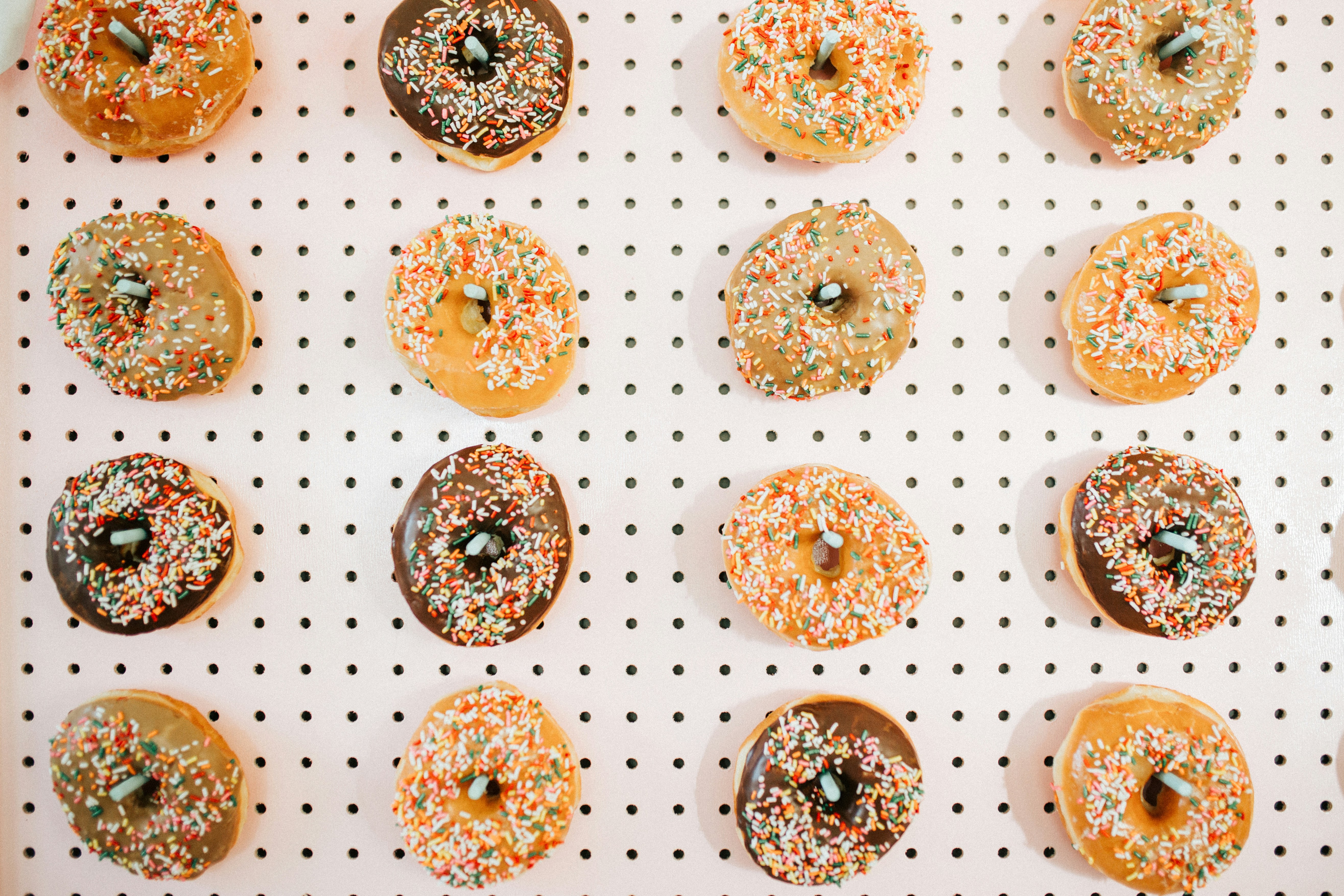 closeup photo of doughnut with toppings