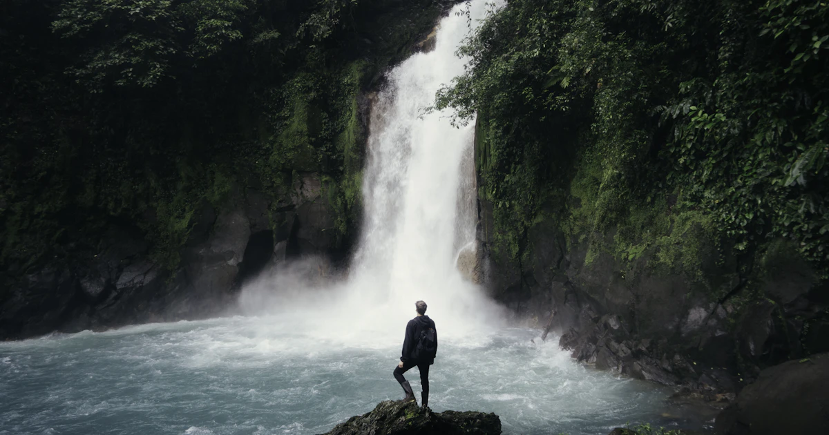 Celebrity Xcel กำลังจะข้ามมหาสมุทรแอตแลนติก — การเดินเรือข้ามแอตแลนติก 26 เมษายน หมายความว่าอย่างไรต่อราคาเมดิเตอร์เรเนียนฤดูร้อน