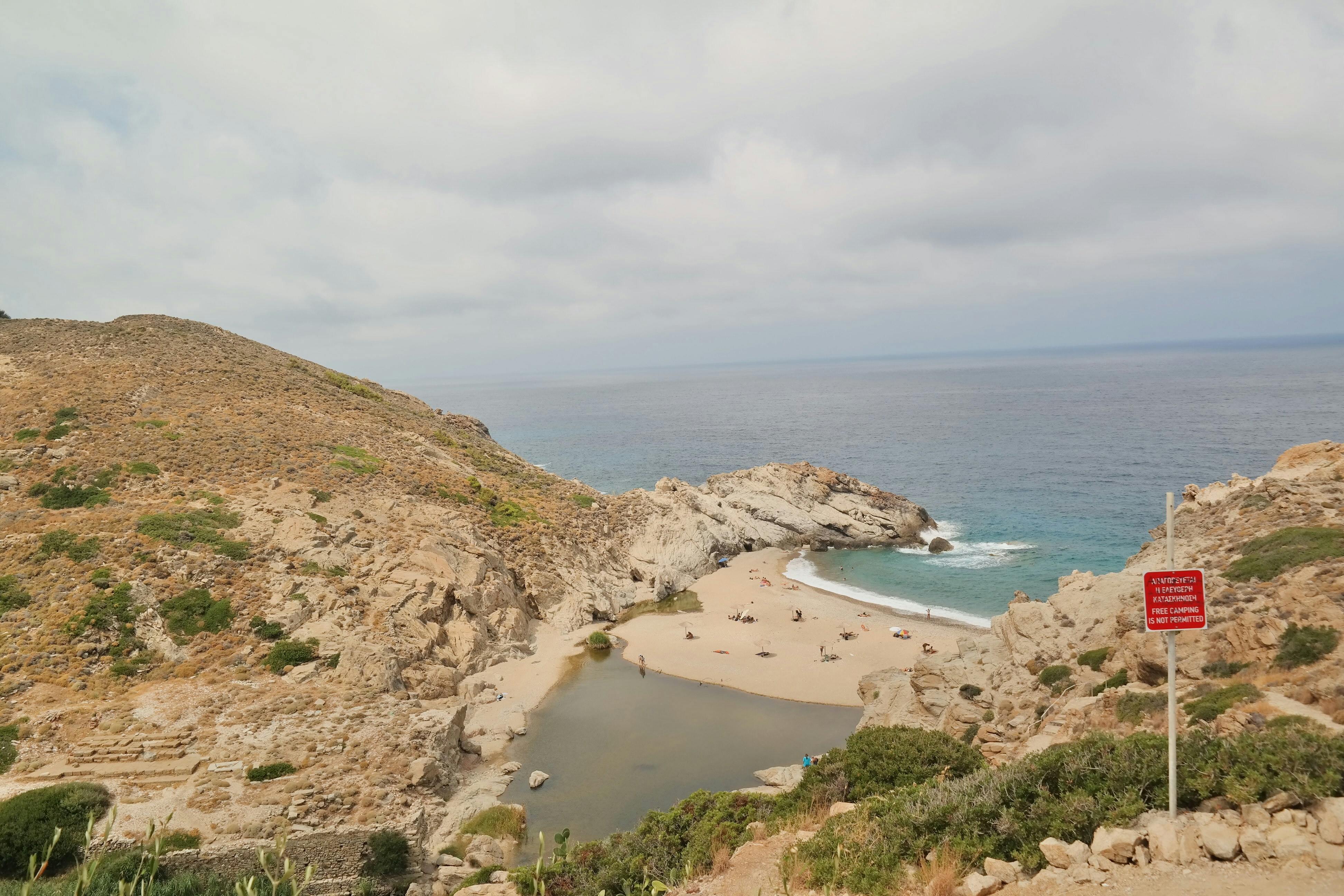 Santa Catarina rocky coast and calm bay