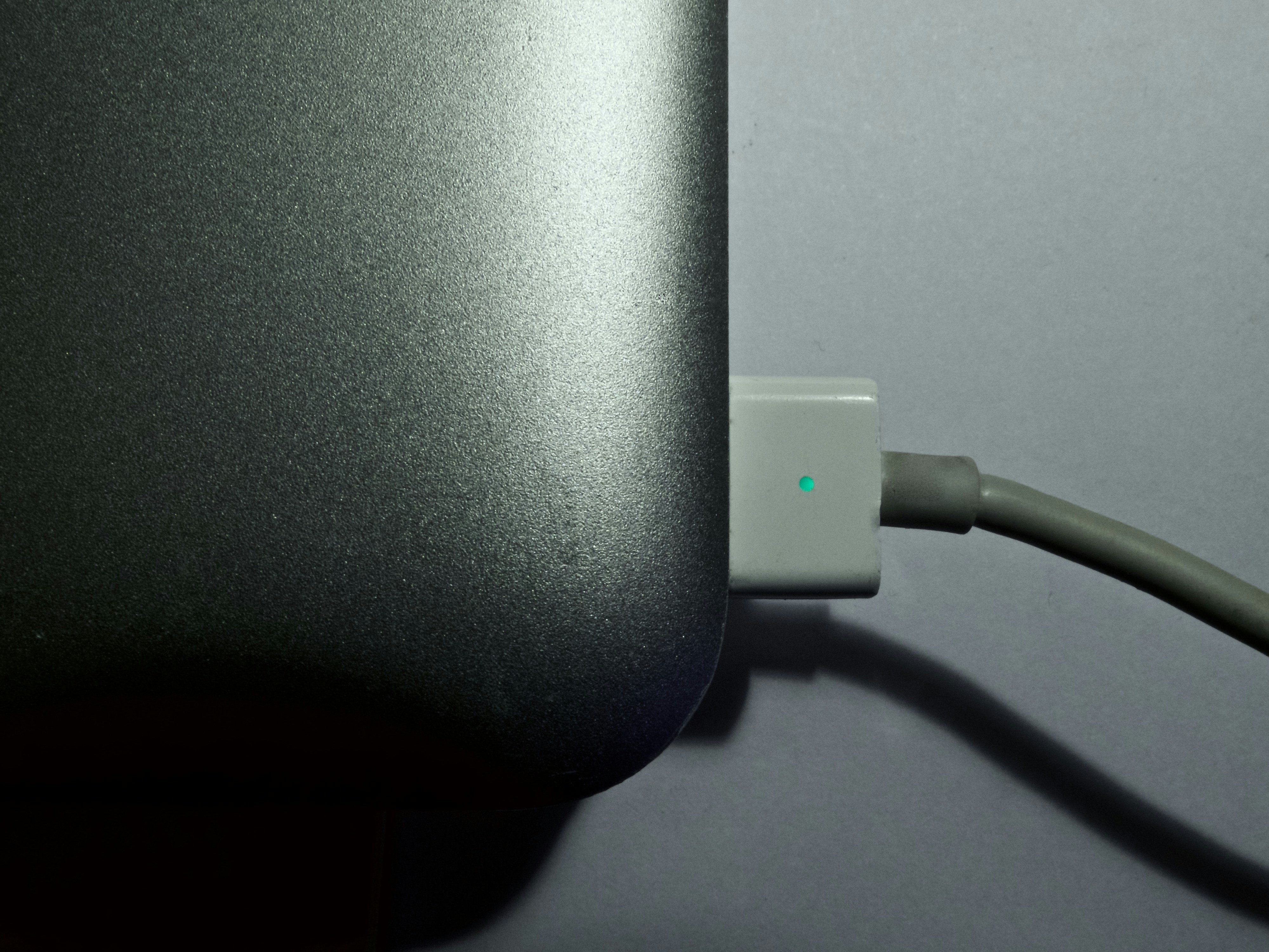 Top Tips for Extending Your Laptop Battery Lifespan
