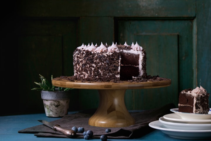Want to "Wow" Your Crush? Bake This Irresistible Chocolate Cake