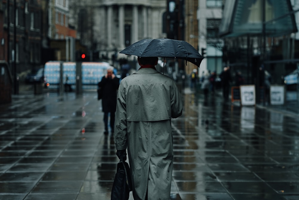 men's brown trench coat