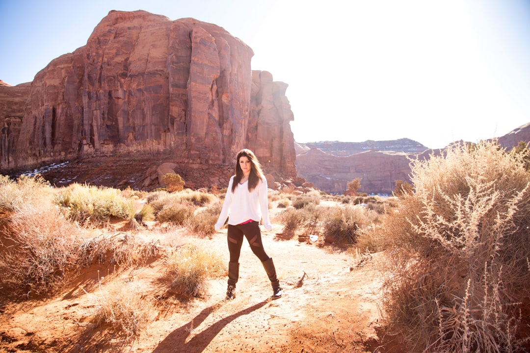 travelers stories about Badlands in Oljato-Monument Valley, United States