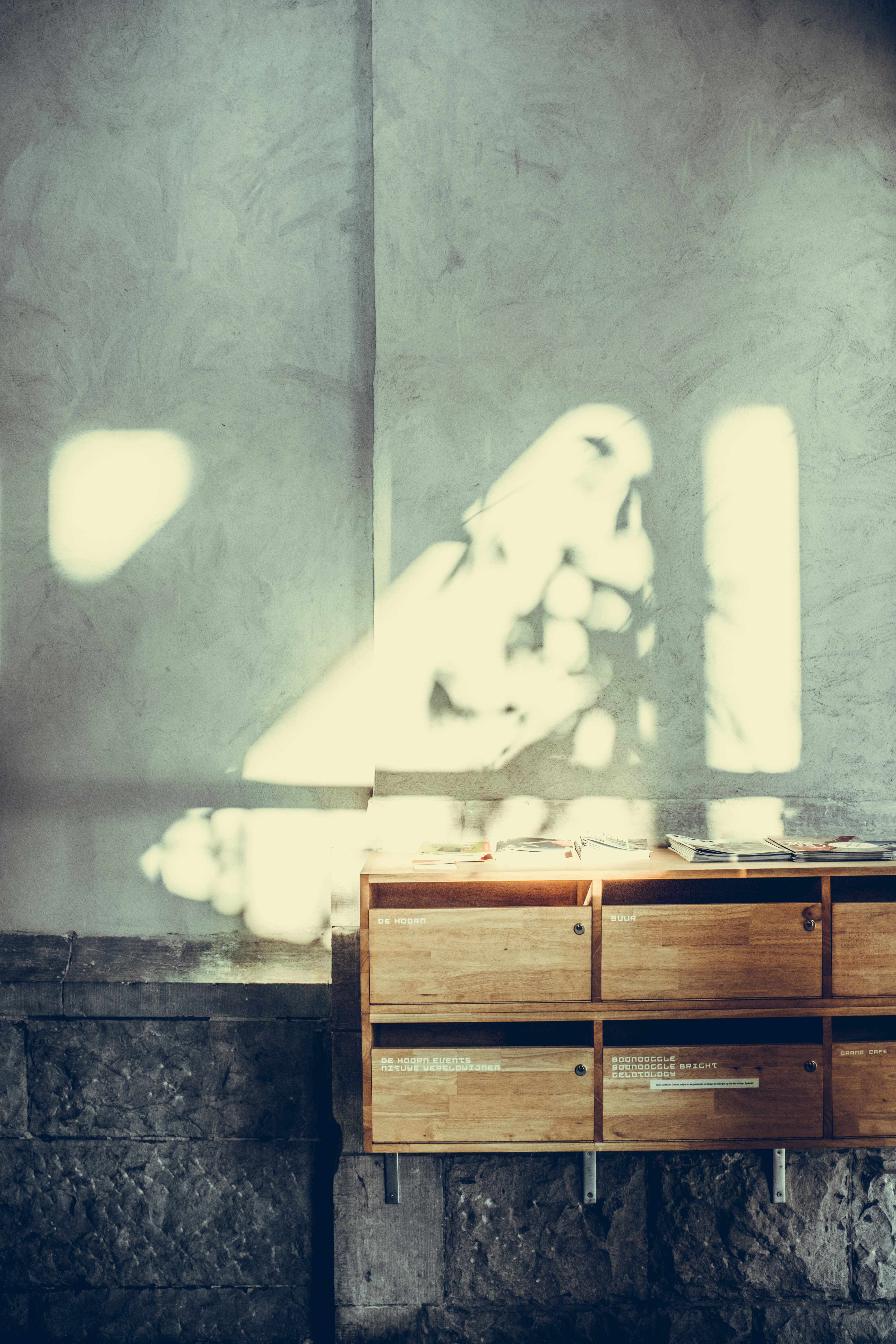 Transform Your Space: Creative Ways to Incorporate Storage Solutions into Your Decor