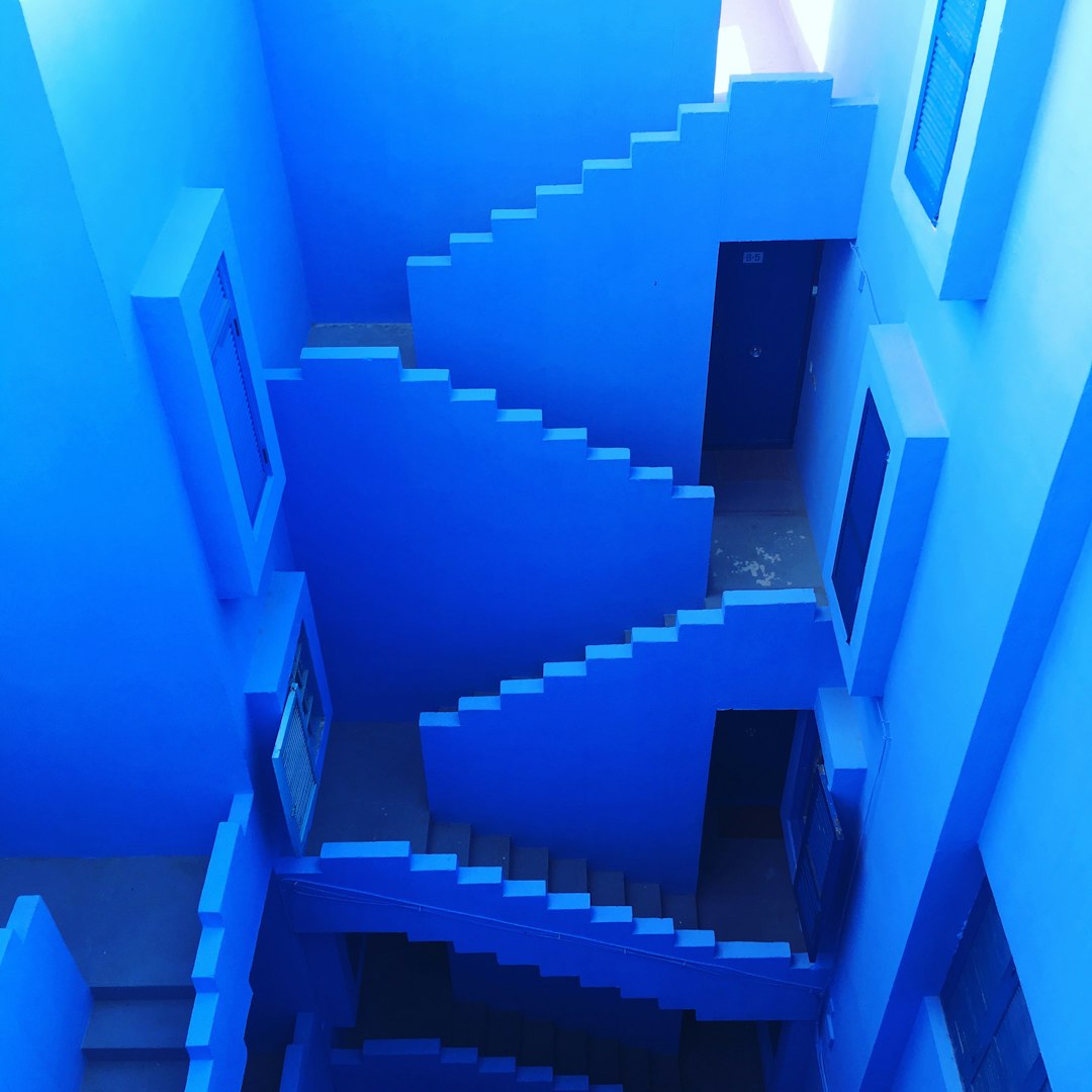 blue maze room interior