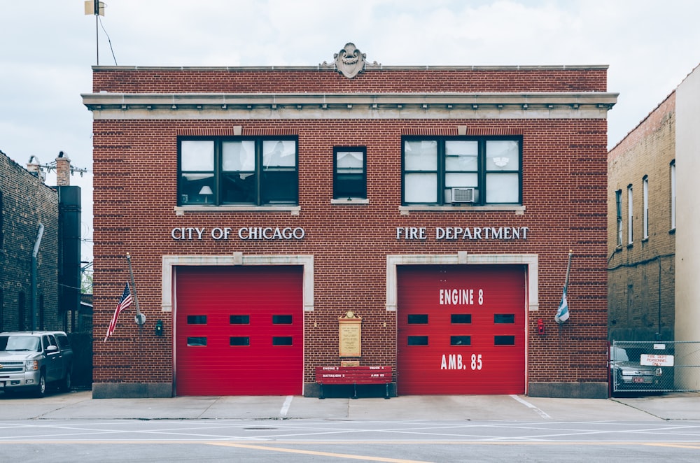 Corpo de Bombeiros da Cidade de Chicago durante o dia