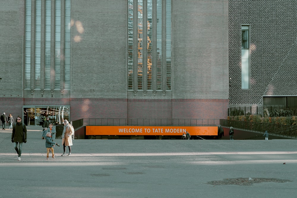 Welcome to Tate Modern signage