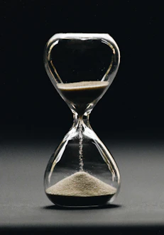 clear hour glass