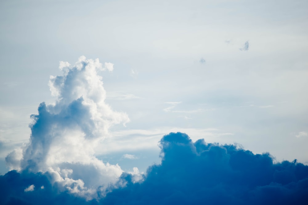 曇り空の風景