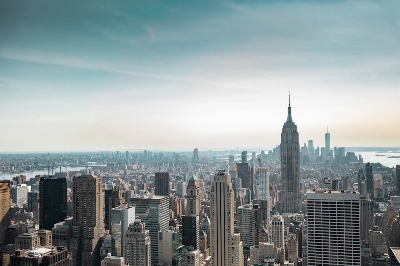 Aerial view of New York, home of Summit Trail Advisors, joining Corient