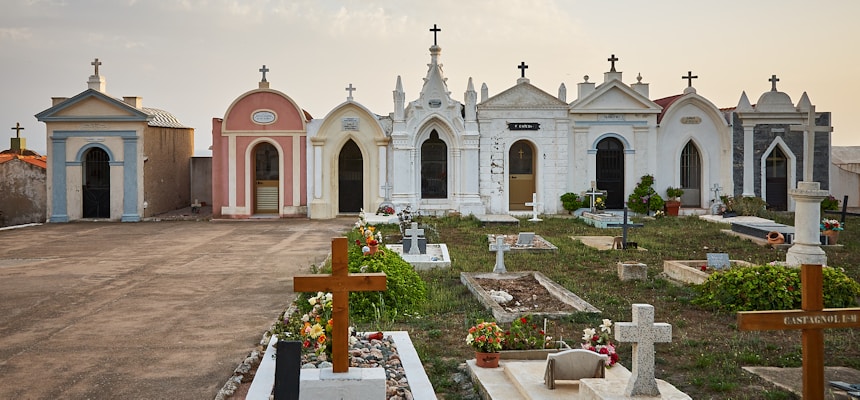 White Washed Tombs