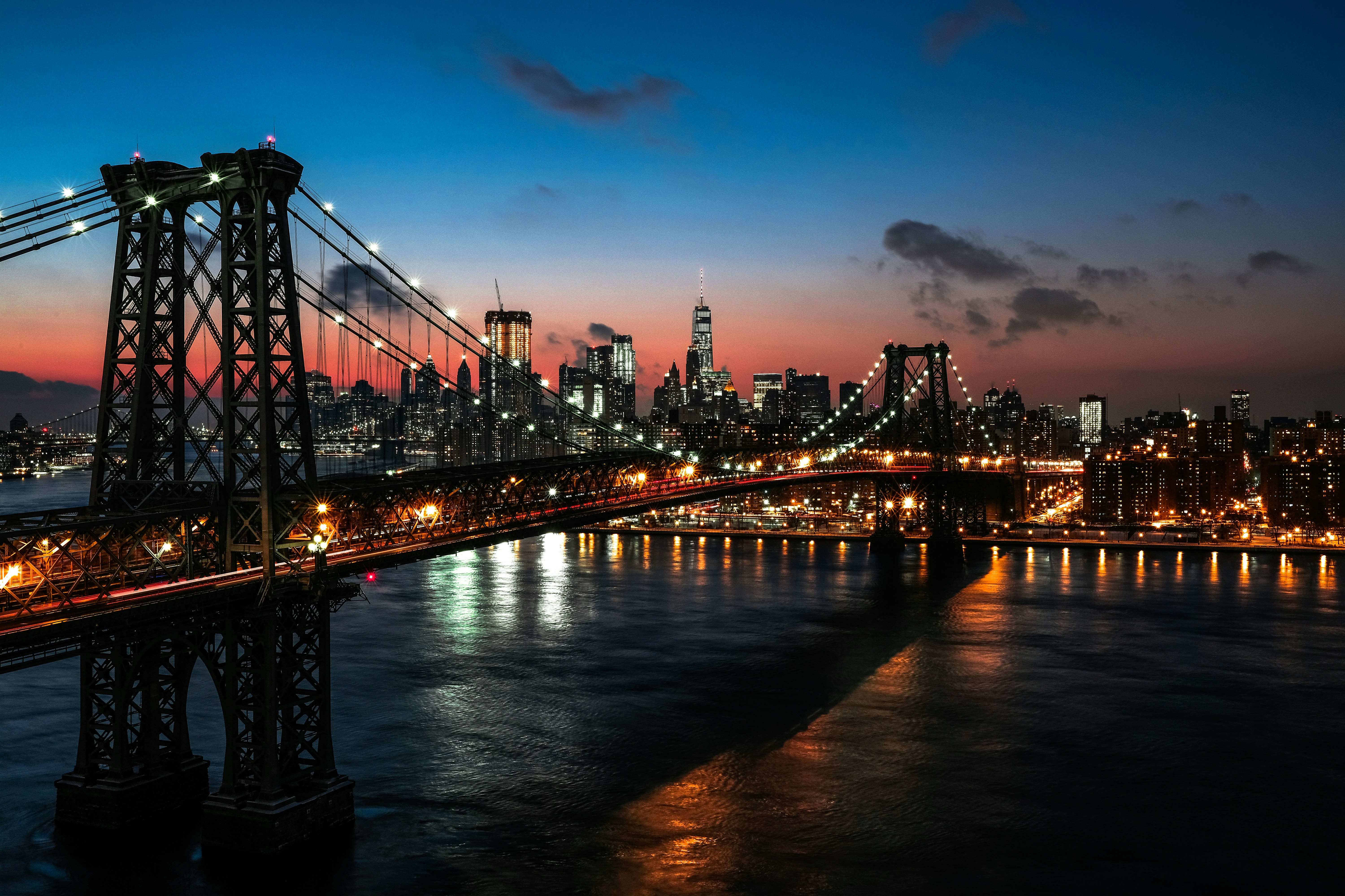 Williamsburg Bridge . NYC
