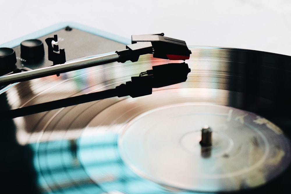 close up photography of black turntable