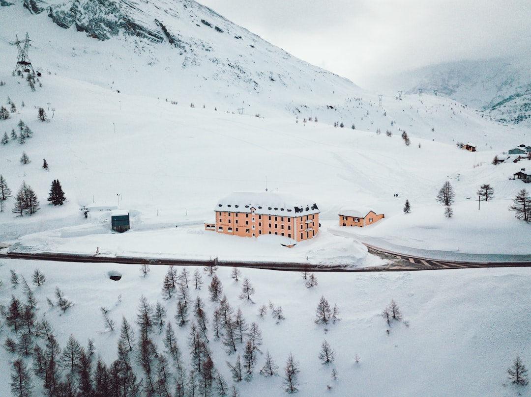 travelers stories about Ski resort in Simplon Pass, Switzerland