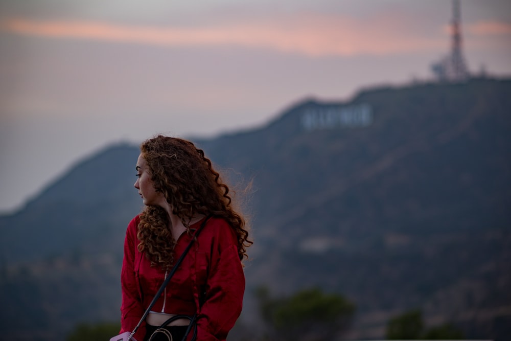 woman sitting during daytime