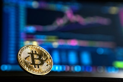 Bitcoin wieder über $24.000: FED Minutes Februar
