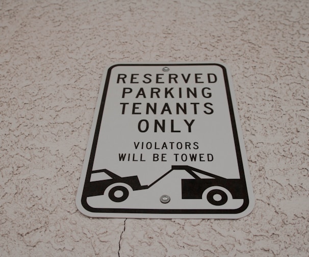 reserved parking tenants only signage