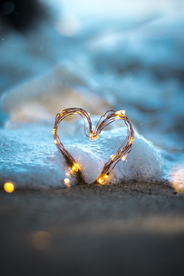 heart bokeh light photo Free Love Image on Unsplash heart bokeh light photo Free Love Image on Unsplash