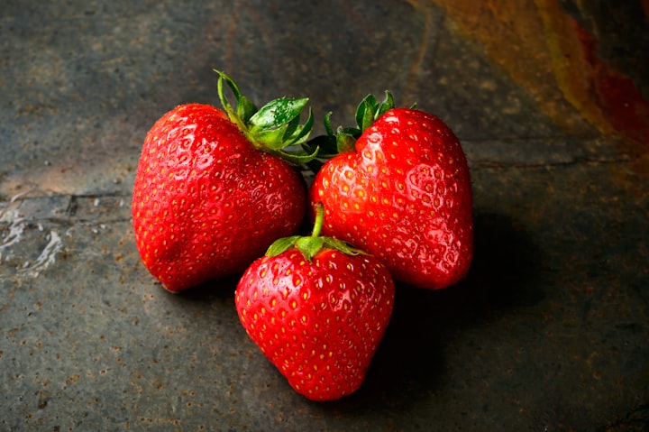 Eating strawberries daily may reduce dementia risk