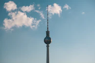 Modern internet tower with clear blue sky background, representing reliable coverage.