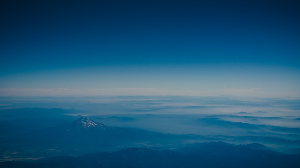 photography of blue sky