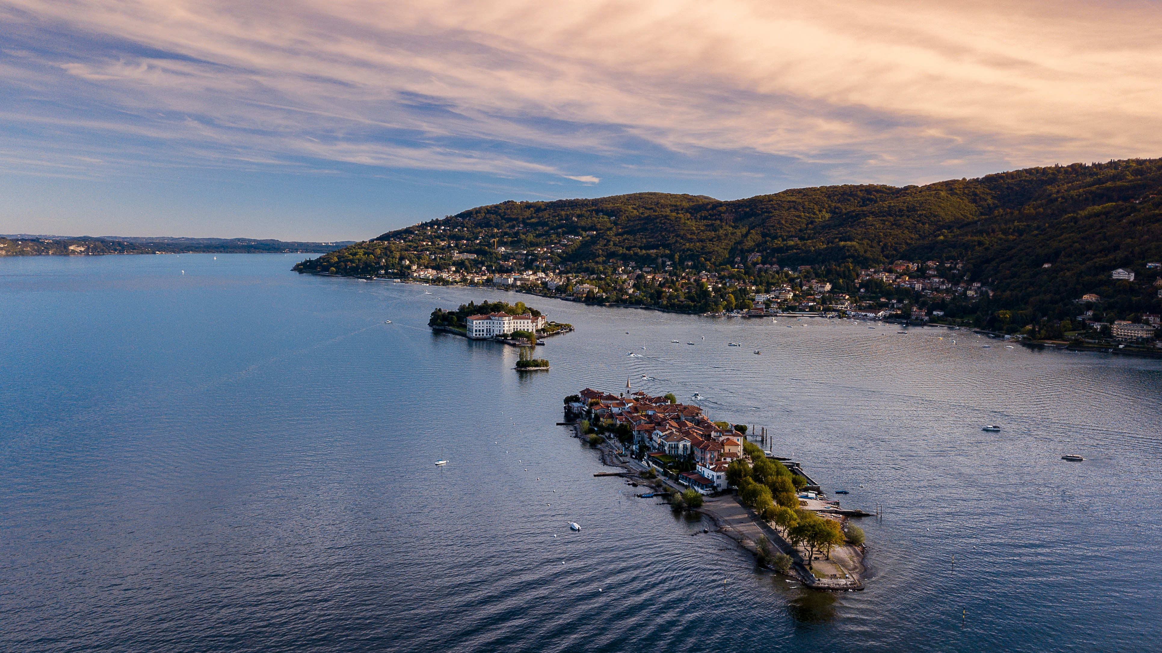 Consapevolezza e informazione per l' acquisto dei cosmetici