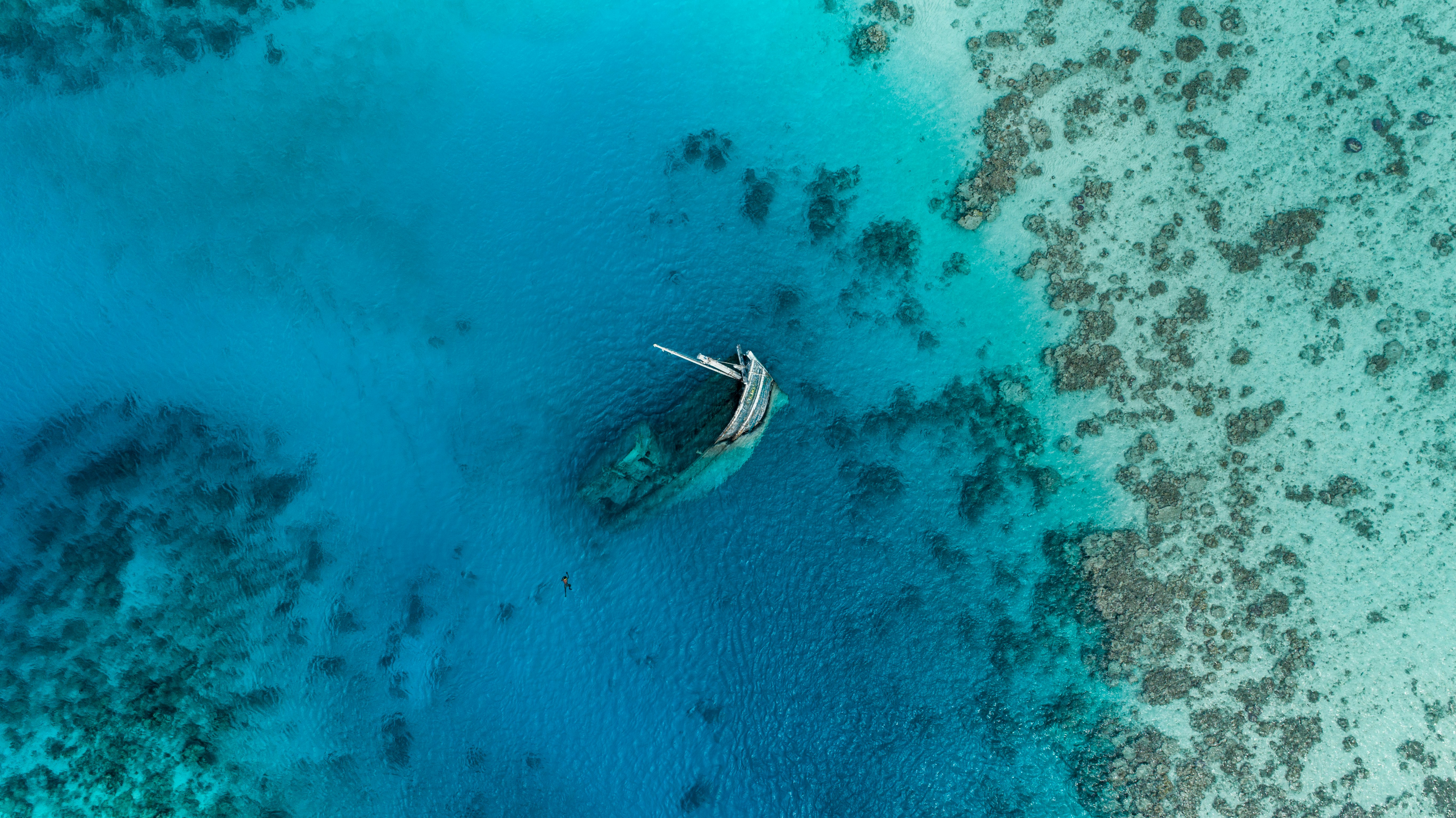 This is so far one of the best sight I saw in my life. The wreck is located in Vaavu atoll Maldives. I was creating some content for a hotel near by and they showed me this.. Instagram.com/seefromthesky