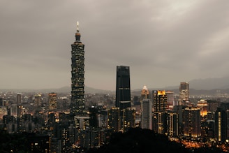 high-rise building during daytime