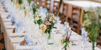 clear wine glass lot on table