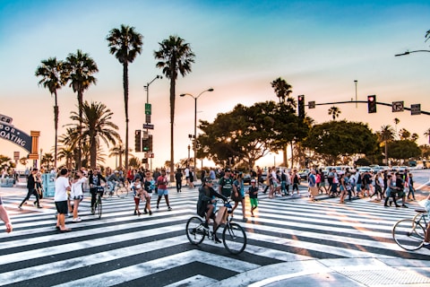 poeple crossing the street
