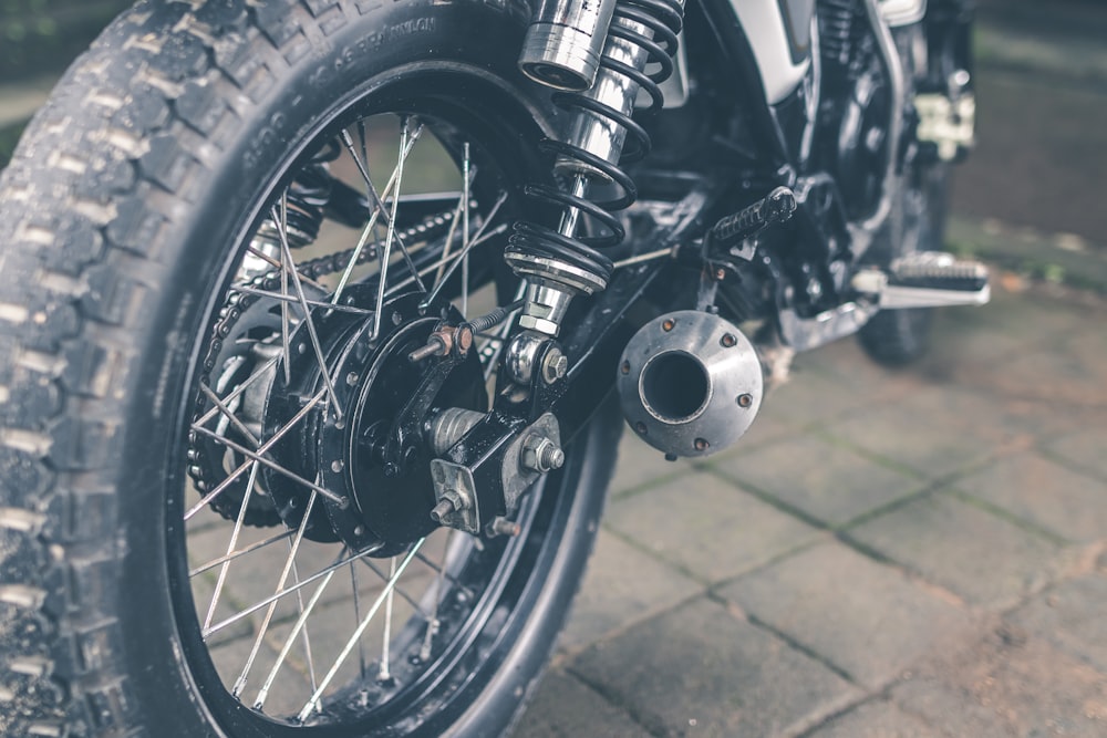closeup photo of motorcycle