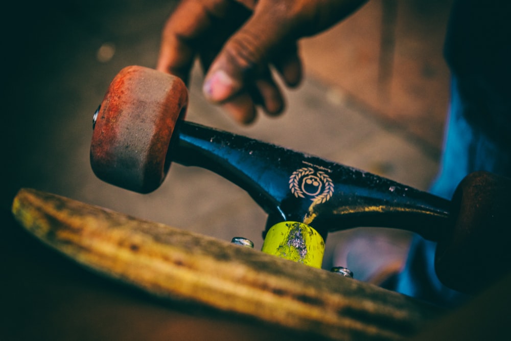 tilt-shift lens photography of skateboard