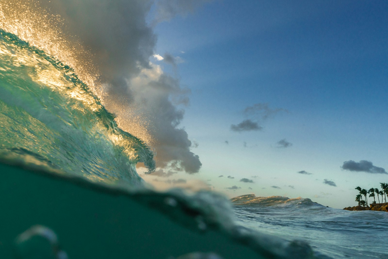 Sony a7R II + Sony FE 28mm F2 sample photo. Photo of beach under photography