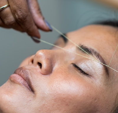 closeup photography of woman's face