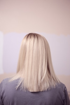 Alisado y Mechas Balayage: El Dúo Perfecto sin Sacrificar Bienestar Capilar