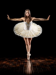 ballerina standing in her toes