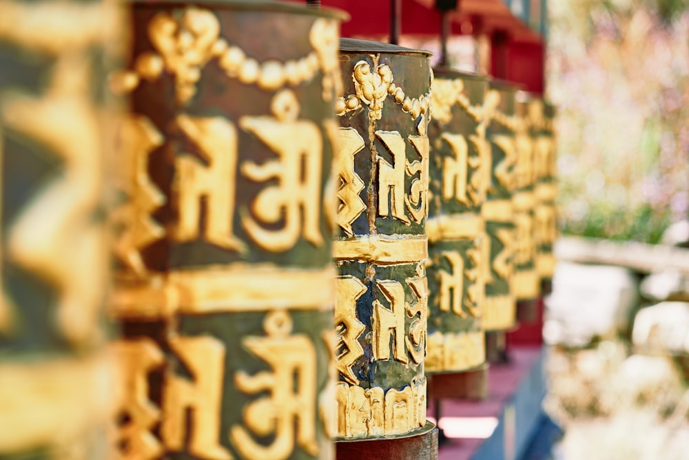 shallow focus photography of brown containers