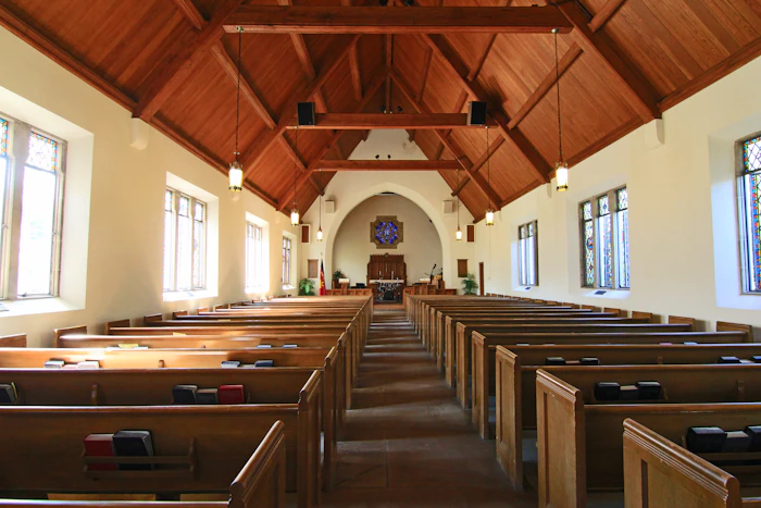 Interior del santuario