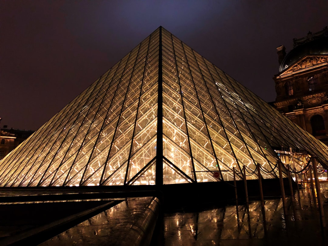 Landmark photo spot Louvre Pyramid Louvre