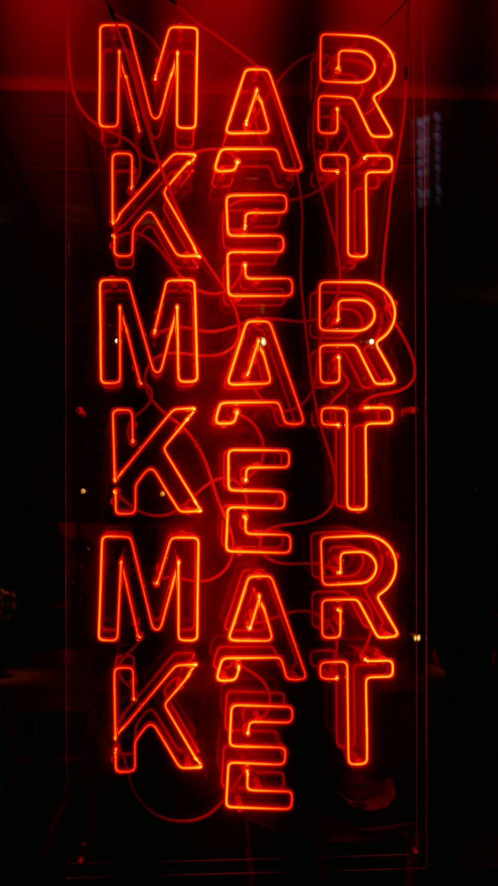 Rotes Marktschild