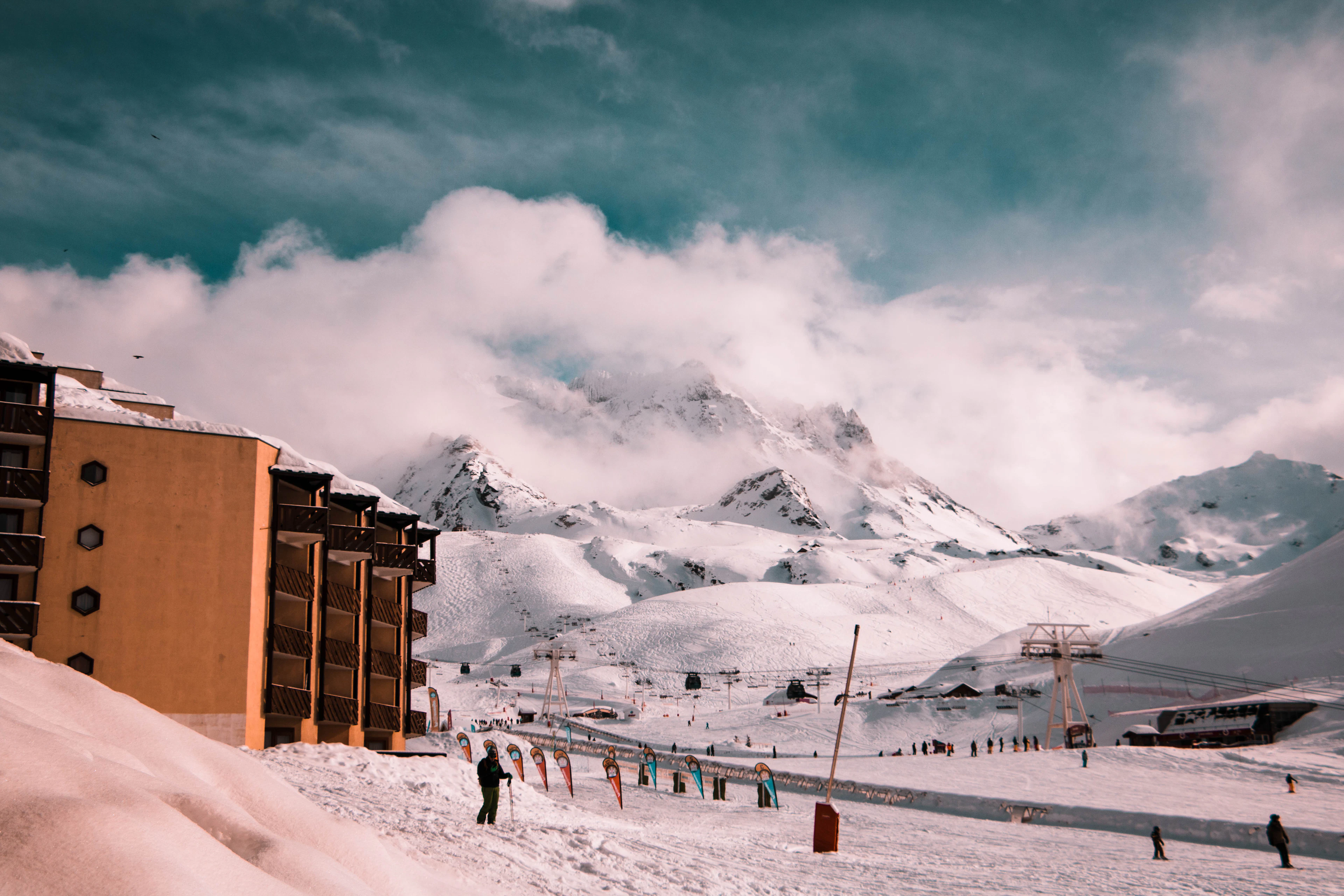 Snow-covered mountains above Val Thorens