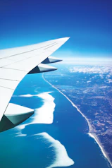 aerial photo of airplane wings during daytime