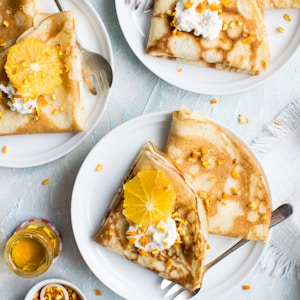 flat-lay photography of pancake with icing