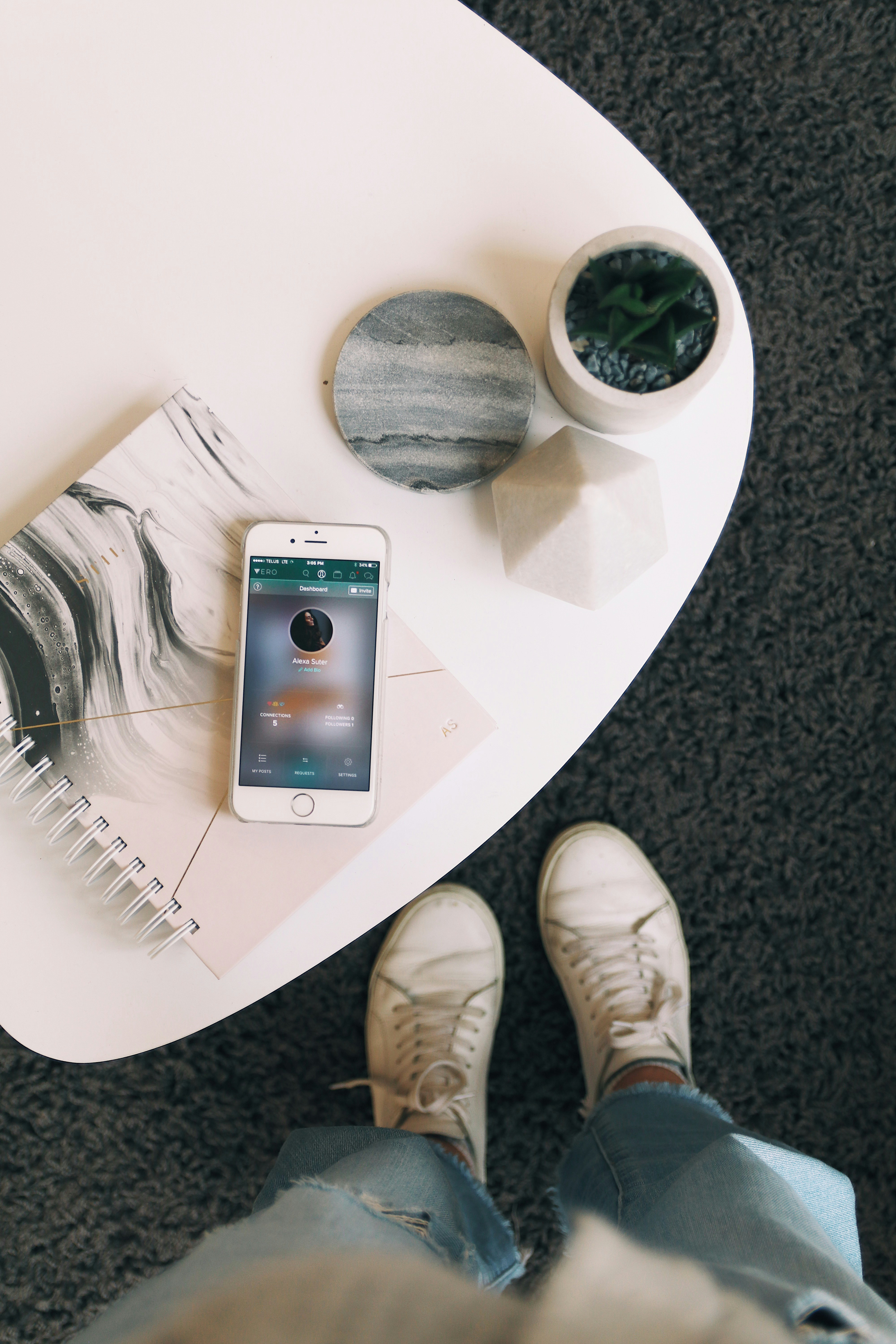 Your Commute Shapes Your Community: How Travel Patterns Create Social Worlds