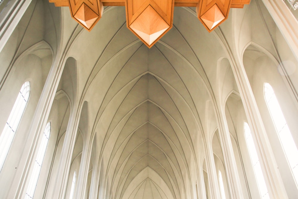 arch structural building interior view