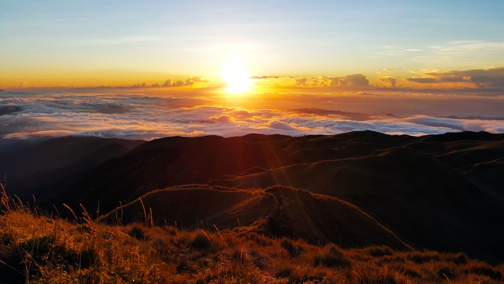 mountain range under sunlight