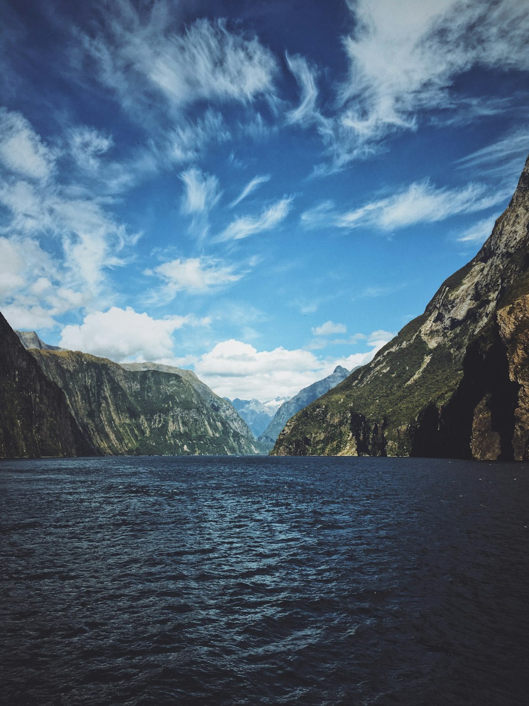 Travel Tips and Stories of Milford Sound in New Zealand