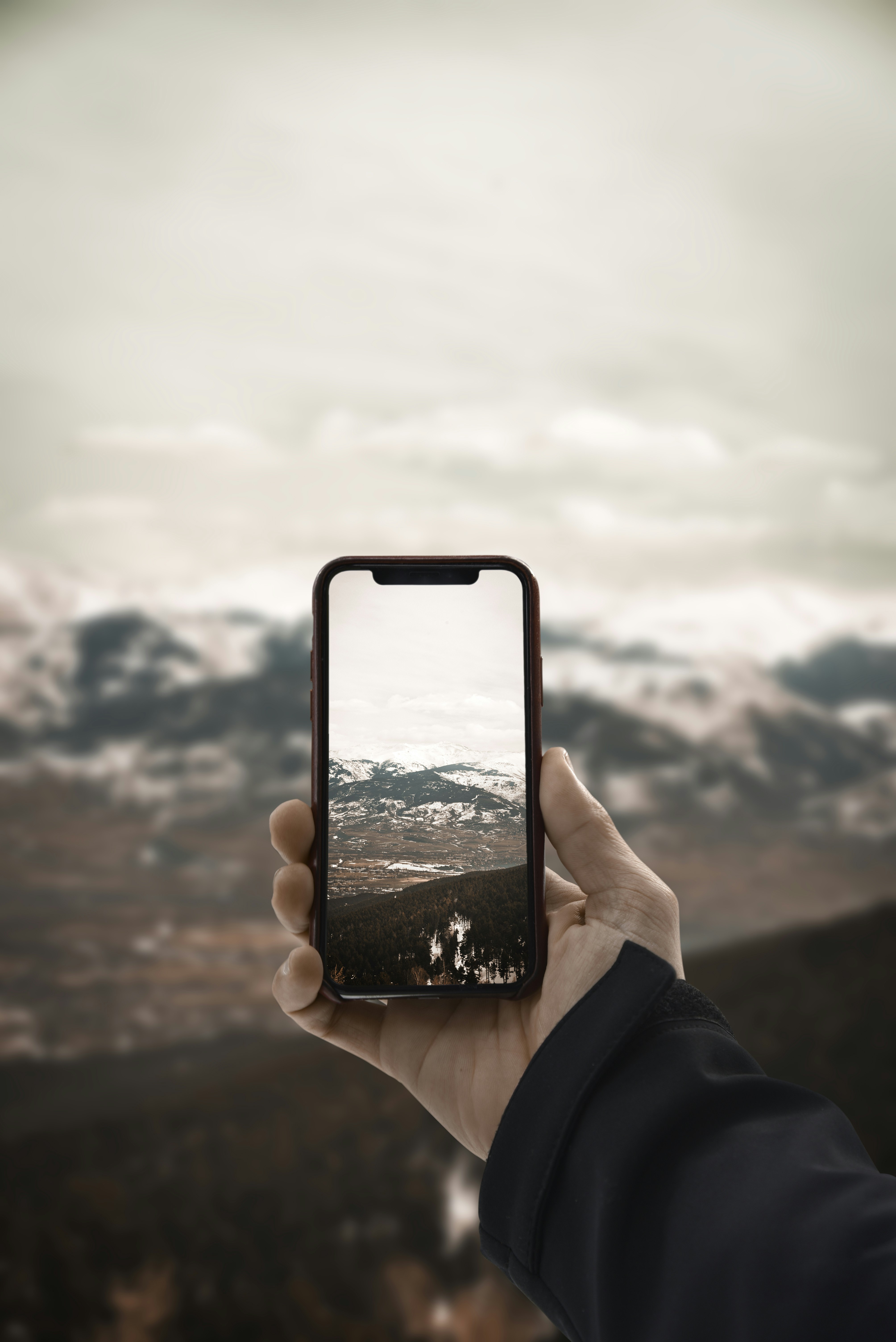 Tips Untuk Menghemat Baterai Smartphone Kamu Saat Traveling - 9