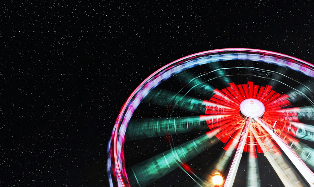 red and green Ferris wheel