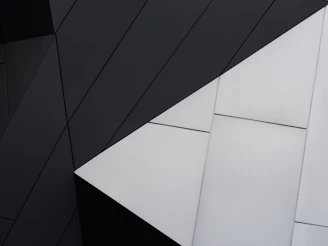 a black and white photo of a building